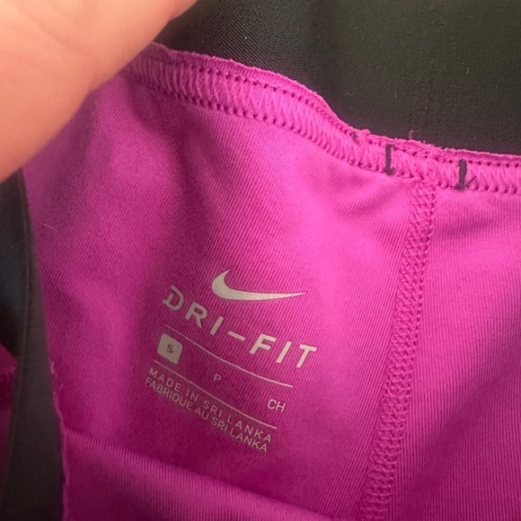 Nike Pink Bike Shorts with Stretchy Fabric - Picture 3 of 3